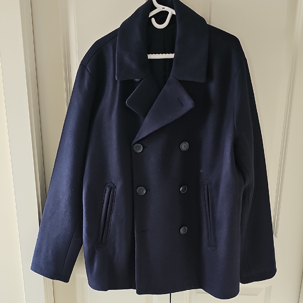 XL Men's Navy Peacoat. New.